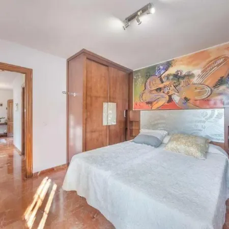 Holiday home Inviting 6-bed House In Marbella